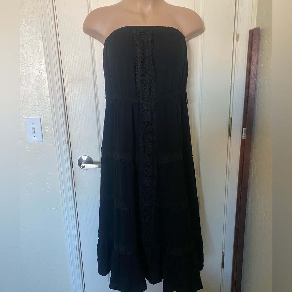 Strapless dress